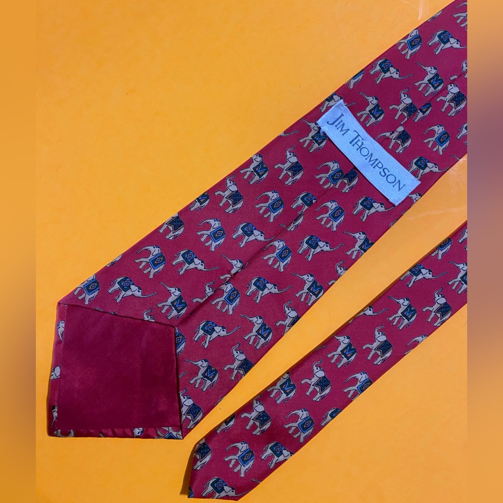 Thompson Red Elephant Pattern Tie